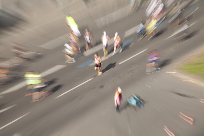 Berlin Marathon, ghosts, 2022, Berlin-Schöneberg, © Charlie Alice Raya