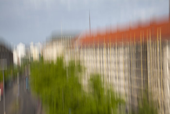 Berlin moved, Charlie Alice Raya